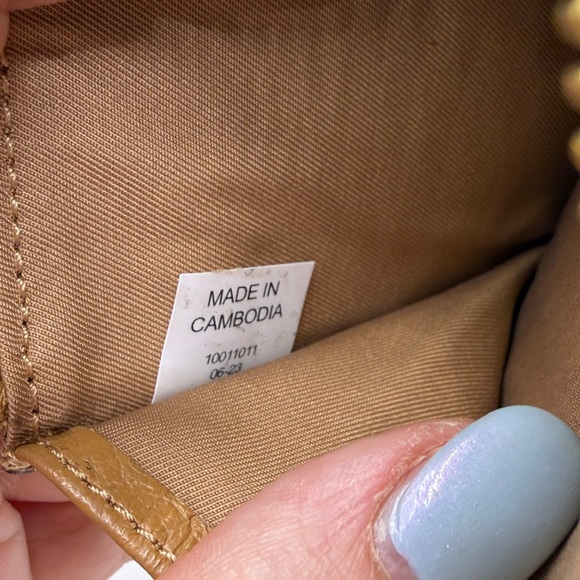 Tory Burch Britten Zip Card Case Wallet - Picture 3 of 4